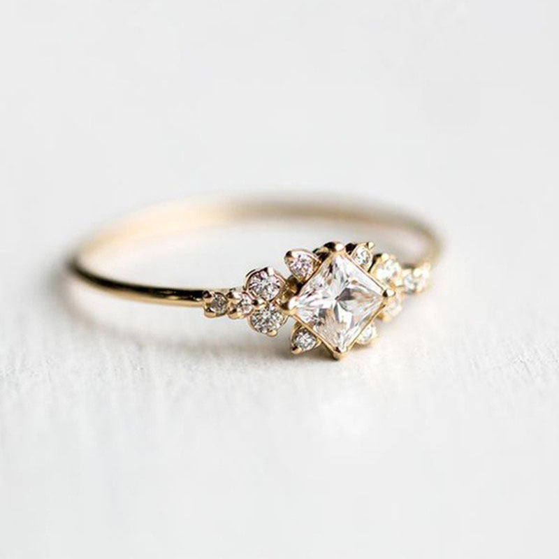 European and American fashion simple ladies ring