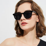 Retro Large Frame Sunglasses
