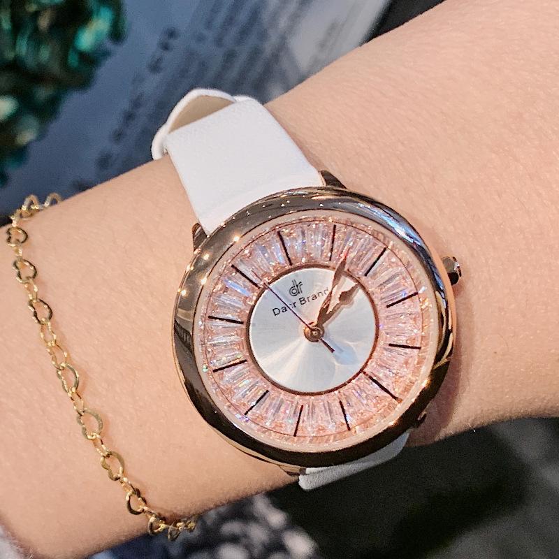Personality Shining Dial Women's Wristwatch