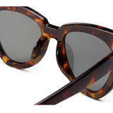 Retro Large Frame Cat's Eye Sunglasses