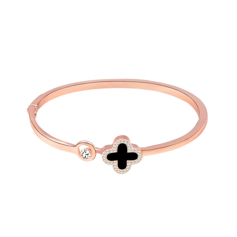 Four-leaf clover rose gold bracelet