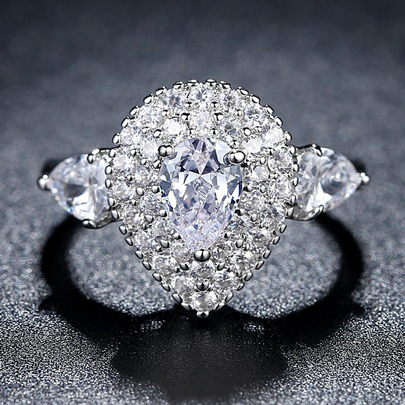 Luxury Cubic Zircon Ring Copper with White Gold Plated