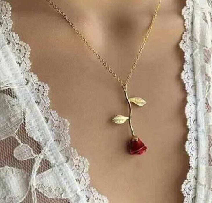 European and American new creative drop delicate red rose pendant necklace