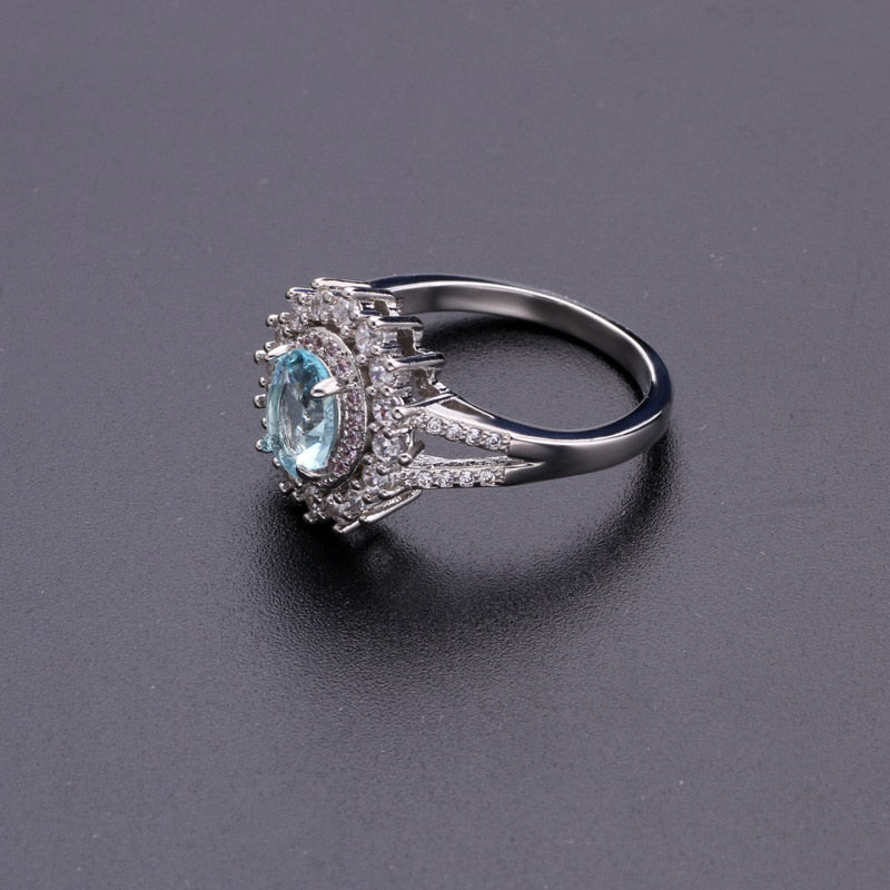 8Seasons Luxurious Rings Shiny Transparent Light Green Pink Crystal Silver Romantic Jewelry For Women Accessories Gift ,1 Piece