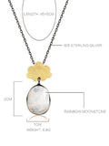 Flower Pattern Necklace