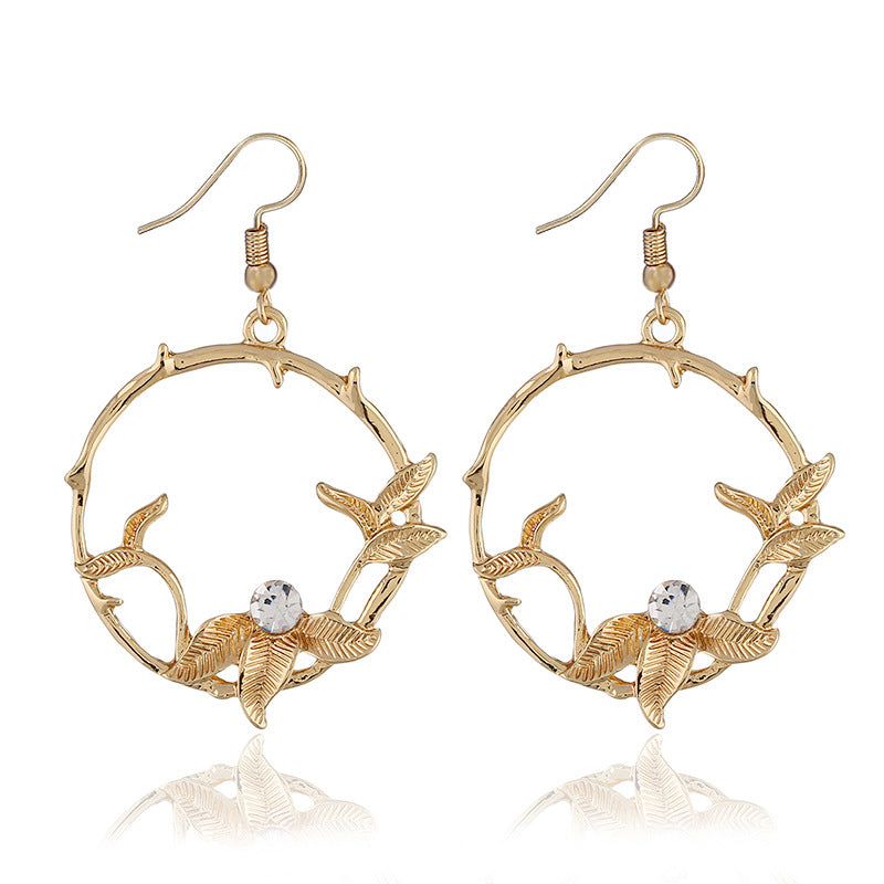 European and American fashion leaf temperament earrings