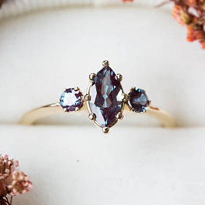 Fashionable Antique Mary Alexander Engagement Ring