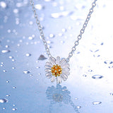 Fashion simple sweet girl heart Sen small daisy pendant clavicle necklace