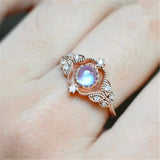 New European and American fine moonstone ring