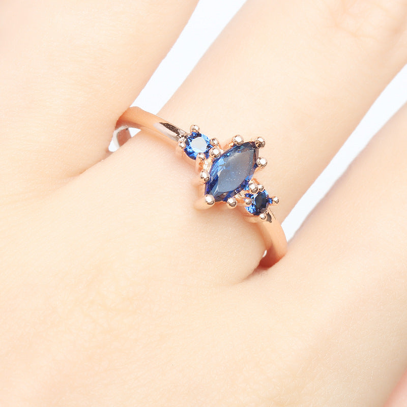 Fashionable Antique Mary Alexander Engagement Ring
