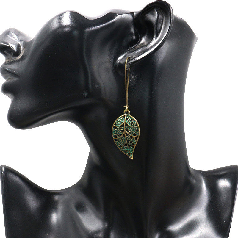 European and American fashion openwork leaf pendant earrings