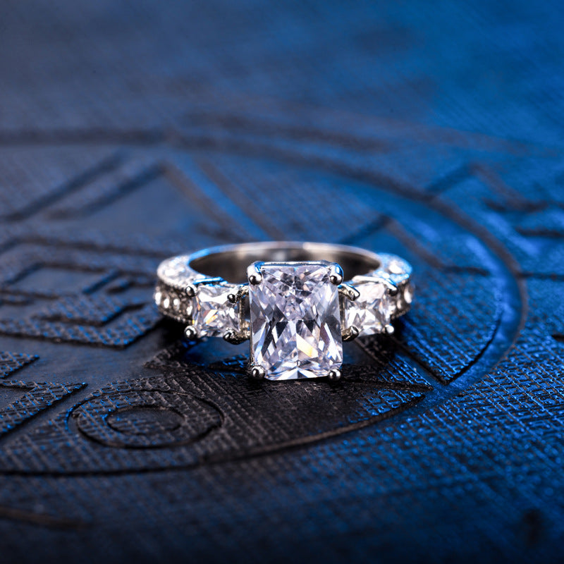 Geometric ring AAA zircon