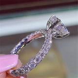 2019 Fashion Luxury Women Engagement Ring Full Round Zircon