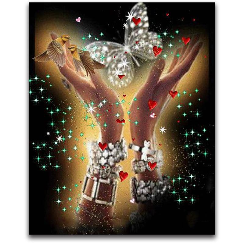 F&S Diamond Painting Store Birds and Butterflies in Hand
