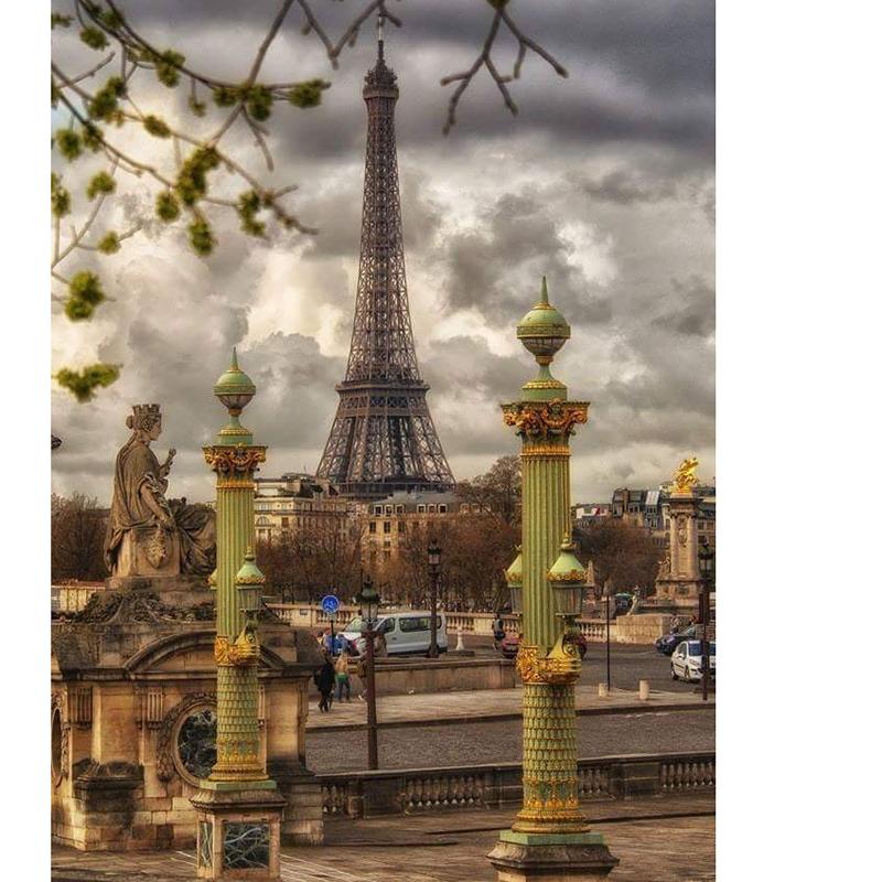F&S Diamond Painting Store Paris Eiffel Tower